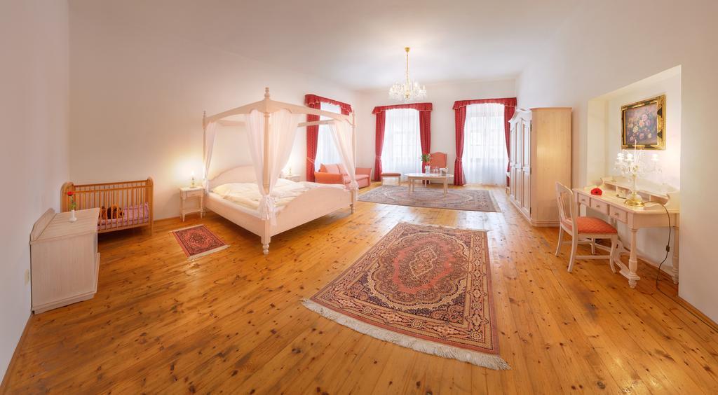 Hotel Ruze Rožmberk nad Vltavou Habitación foto