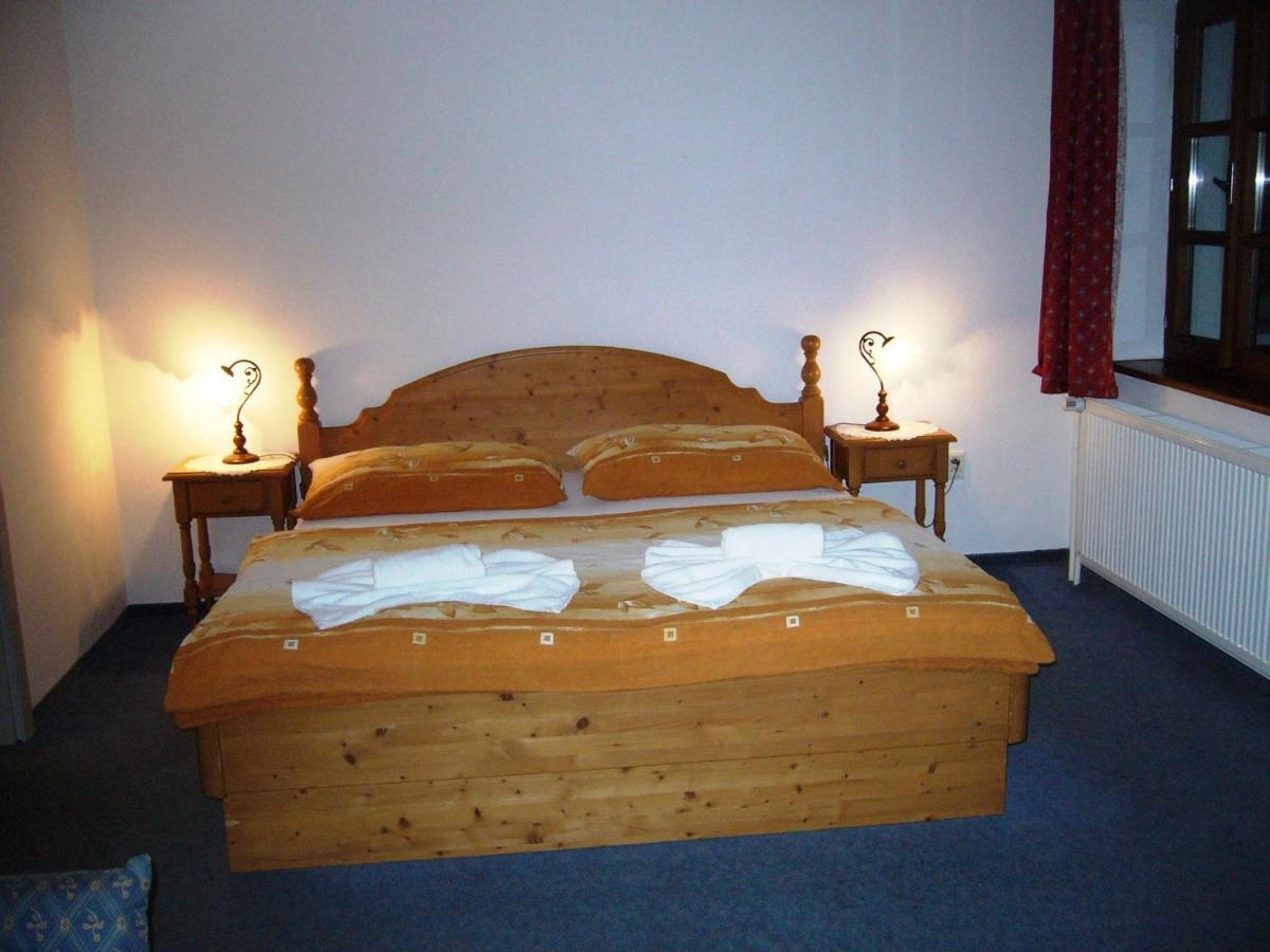 Hotel Ruze Rožmberk nad Vltavou Habitación foto